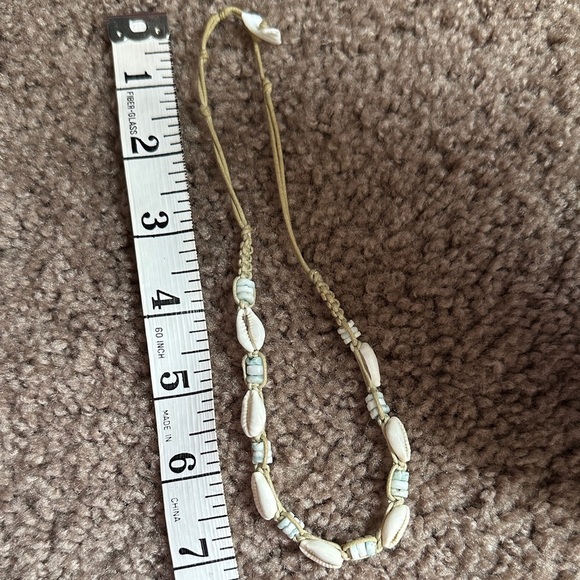 Poocha Shell Beaded Necklace - Picture 5 of 6